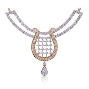 Beautifully Crafted Diamond Necklace & Matching Earrings in 18K Yellow Gold with Certified Diamonds - TM0120P